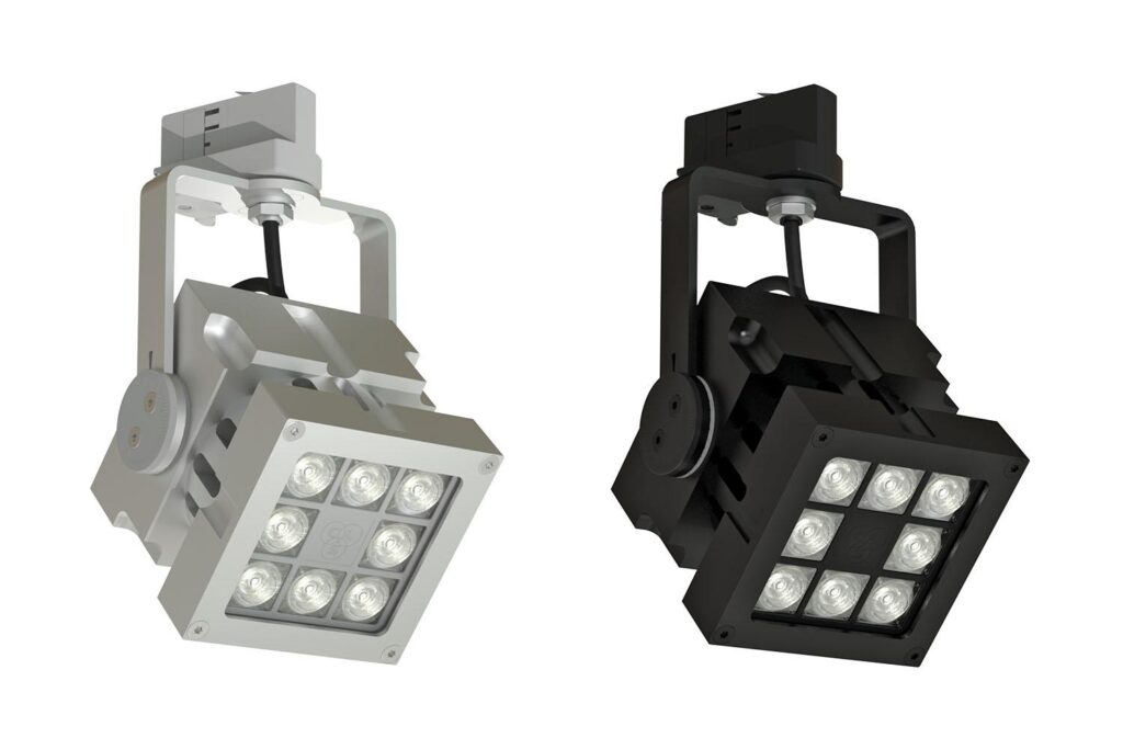 Revo track lighting fixture in black and aluminium