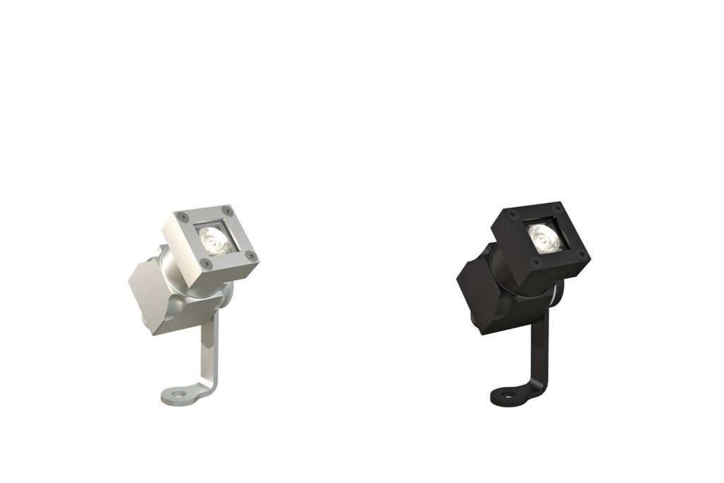 Small outdoor ip67 fixture with high light output in aluminium and black